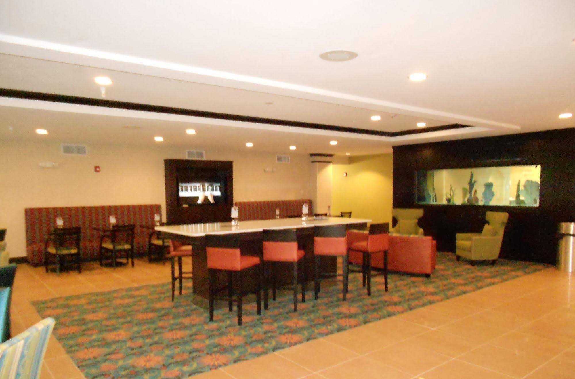 Holiday Inn Express & Suites Southport - Oak Island Area By Ihg Exterior photo